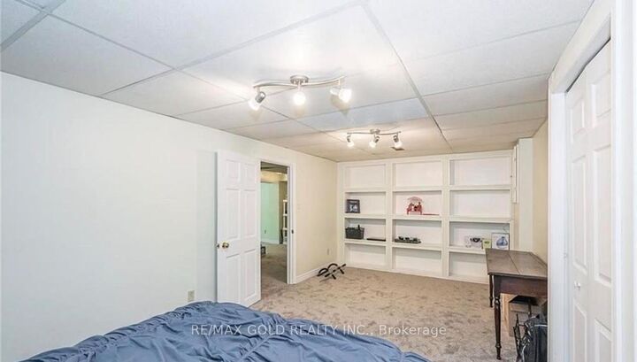Property Photo:  5 Havenwood Court  ON N2N 2K5 