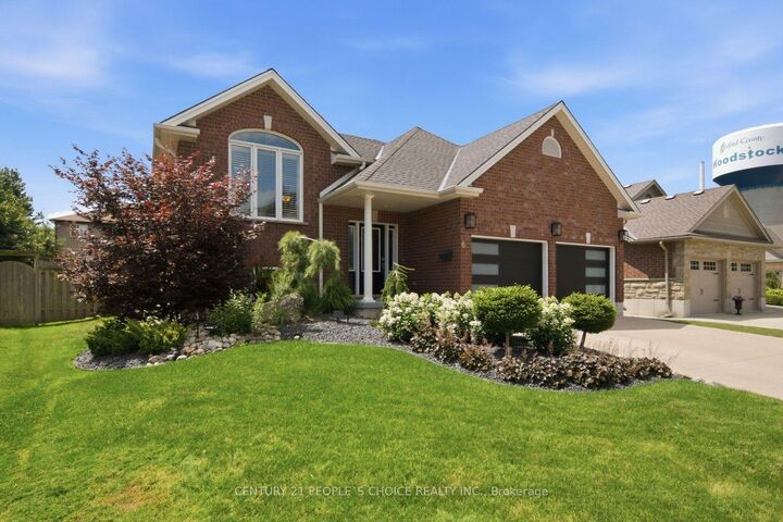 Property Photo:  6 Westview Court  ON N4T 0B8 