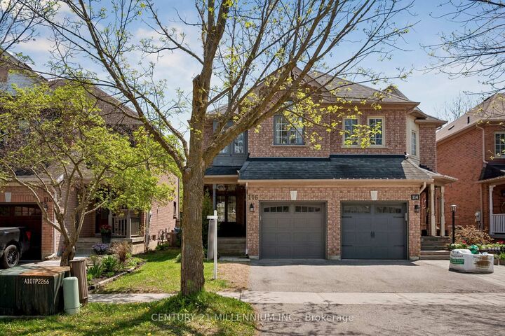 116 Woodroof Crescent — photo 1