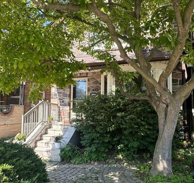 Property Photo:  445 Donlands Avenue Lower  ON M4J 3S4 