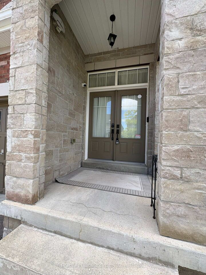 Property Photo: 4 John Weddell Avenue ON L9N 0P4