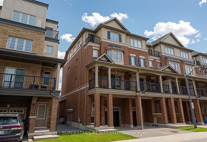 Property Photo:  2775 Deputy Minister Path  ON L1L 0M7 