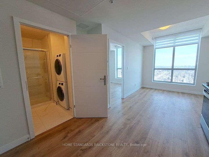 Property Photo: 60 Frederick Street 2201 ON N2H 0C7