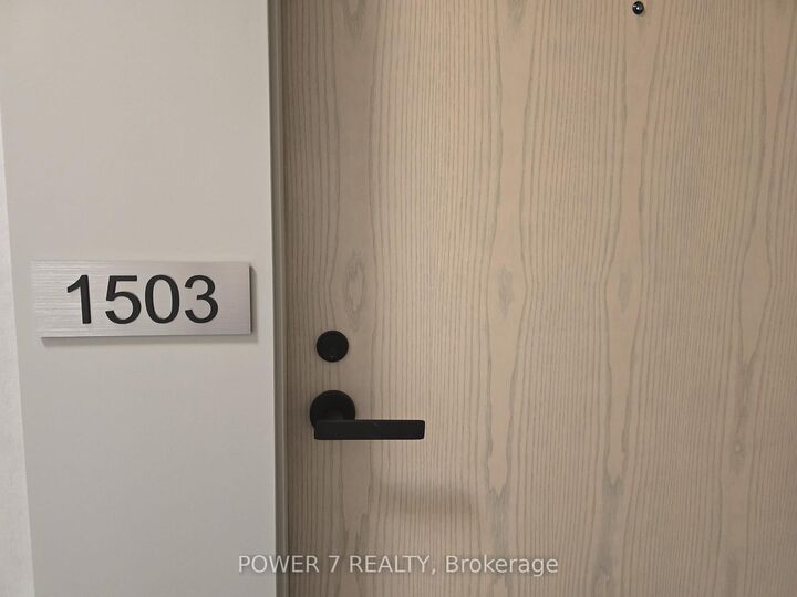 Property Photo:  28 Interchange Way 1503  ON L4K 0P8 