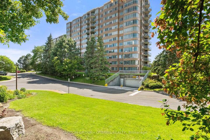100 Grant Carman Drive 917 — photo 1