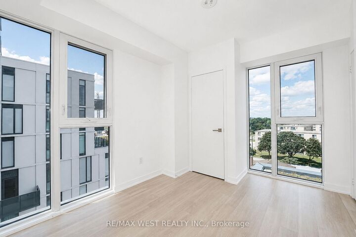 Property Photo:  500 Wilson Avenue 721  ON M3H 5Y9 