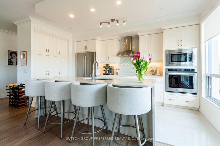 Property Photo:  1200 Commissioners Road W 514  ON N6K 1C7 