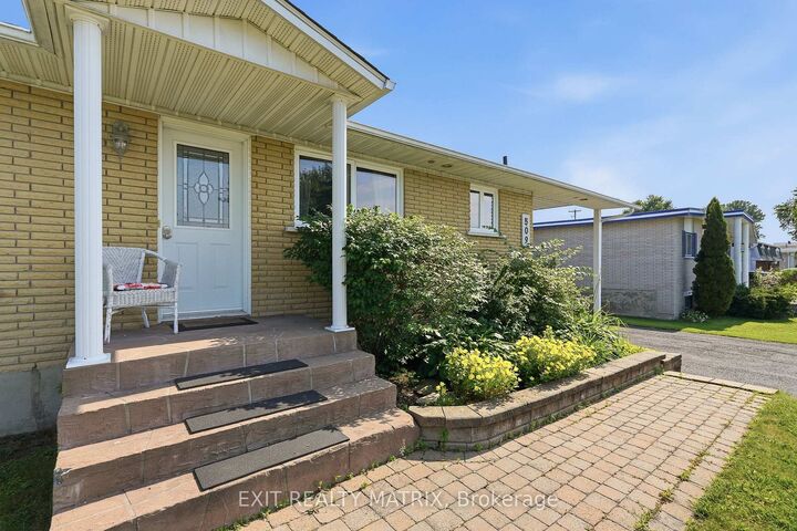 Property Photo: 509 Ghislain Street ON K6A 2X7