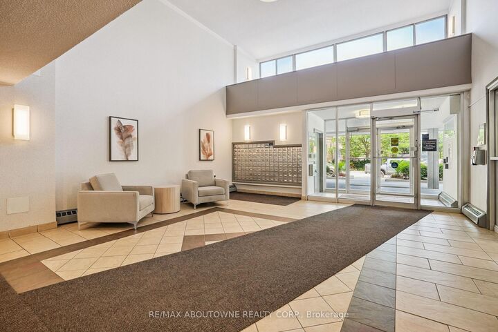 Property Photo: 111 Market Street 207 ON L8R 3K2