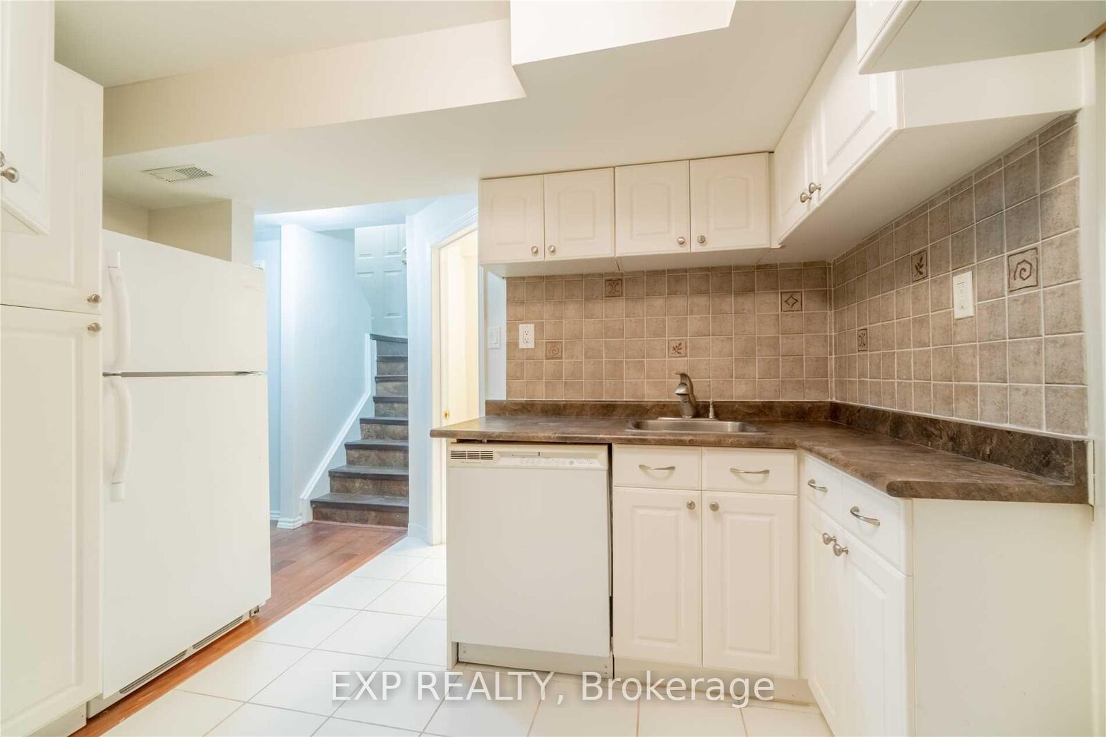 Property Photo:  134 Sandown Avenue Bsmt  ON M1N 3W7 