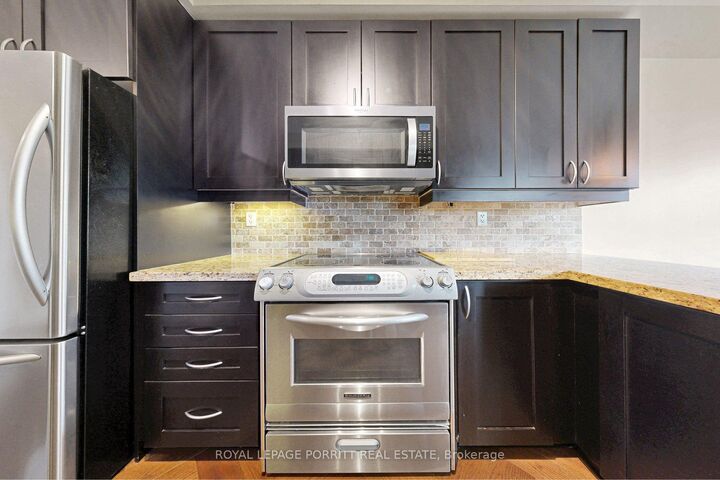 Property Photo: 9 Burnhamthorpe Crescent 309 ON M9A 0A6