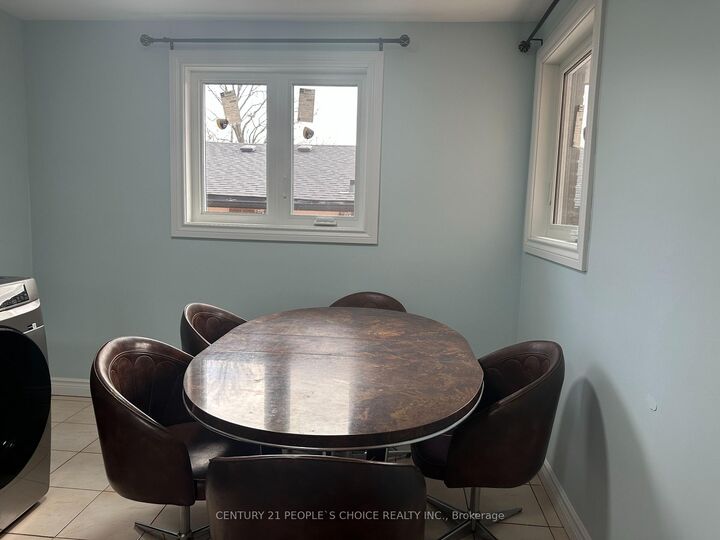 Property Photo:  7490 Middleshire Drive  ON L4T 3S2 