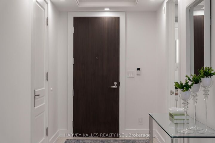Property Photo:  10 Bellair Street 603  ON M5R 3T8 