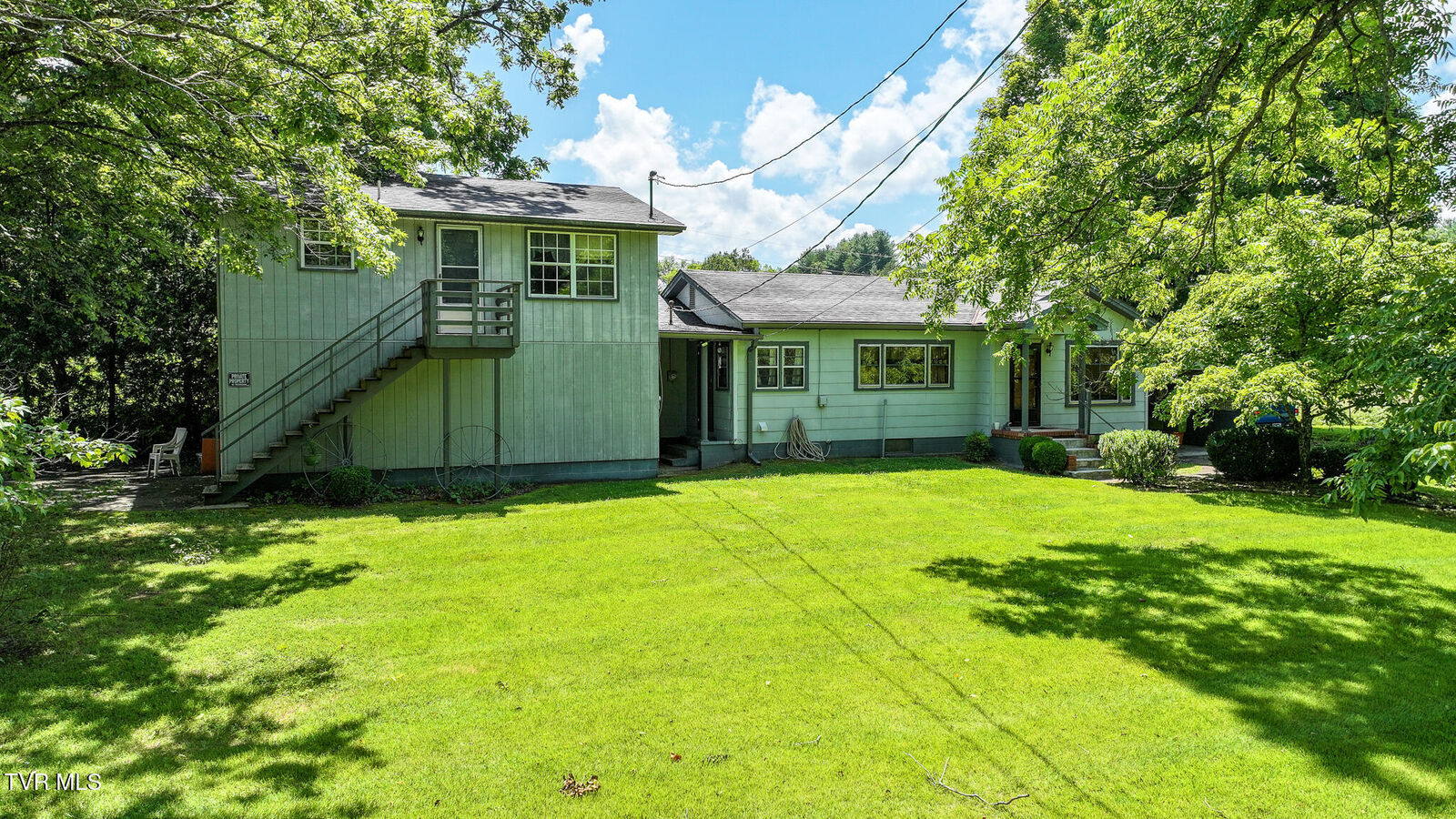 Property Photo: 950 Middle Creek Road TN 37616