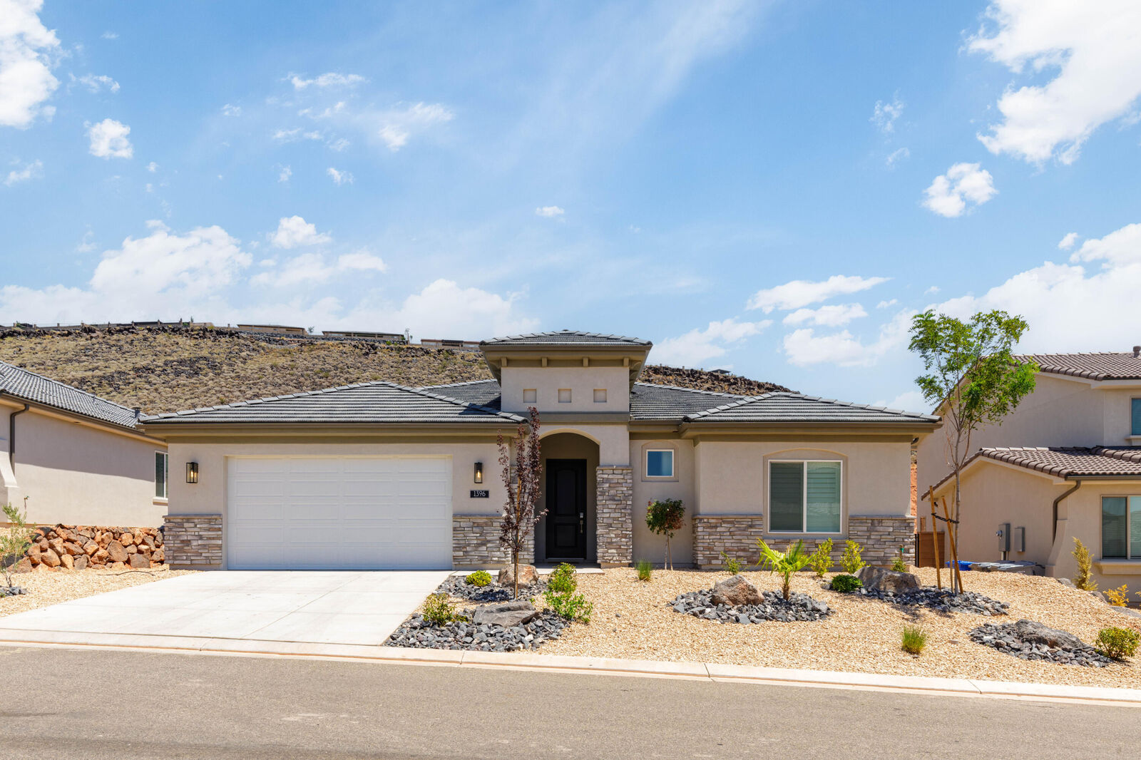 Property Photo: 1396 N Rustico Dr UT 84780