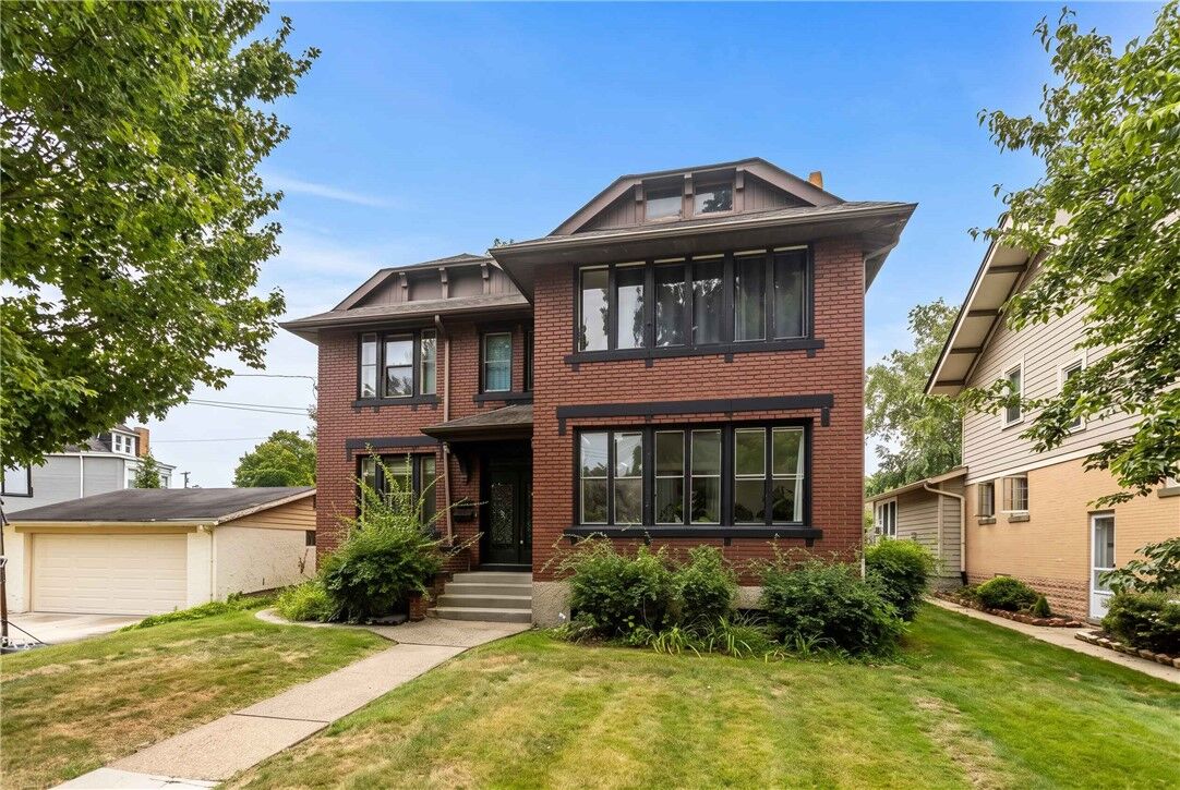 Property Photo:  47 S Linwood Ave  PA 15205 