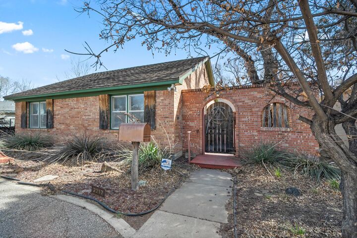 Property Photo:  2217 Peach Tree Street  TX 79109 