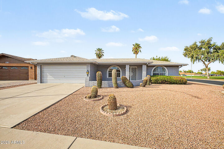 Property Photo: 7803 E Kiowa Avenue AZ 85209