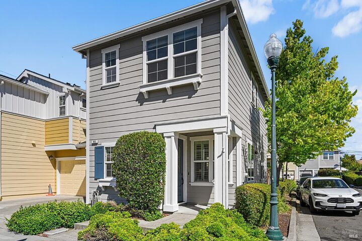 Property Photo: 983 Aston Circle CA 95404