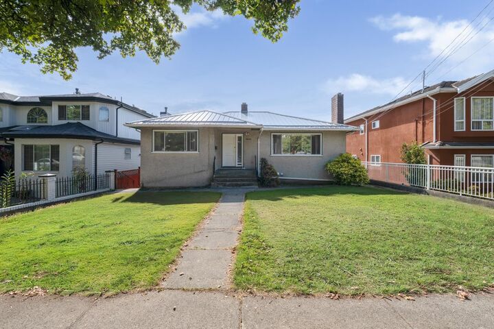 5655 Lancaster Street — photo 1