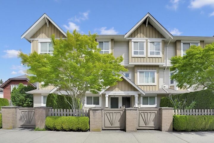 9451 Granville Avenue 27 — photo 1