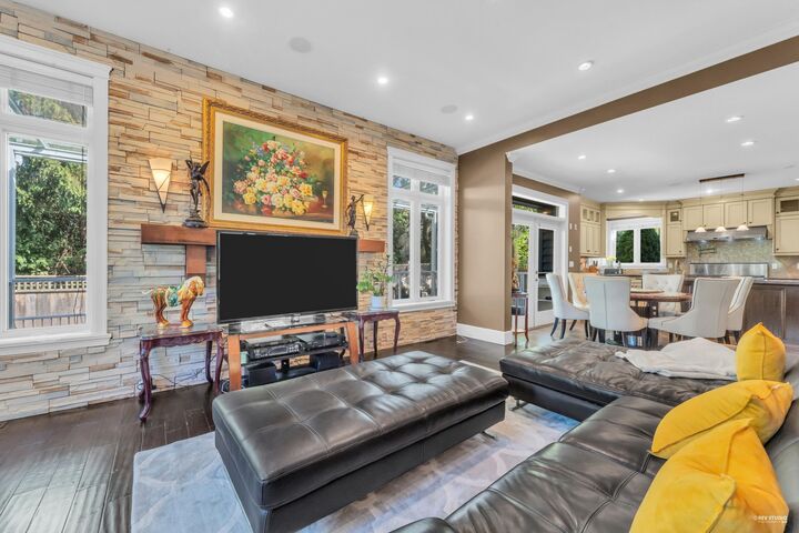 Property Photo: 3098 162A Street BC V3Z 7E1