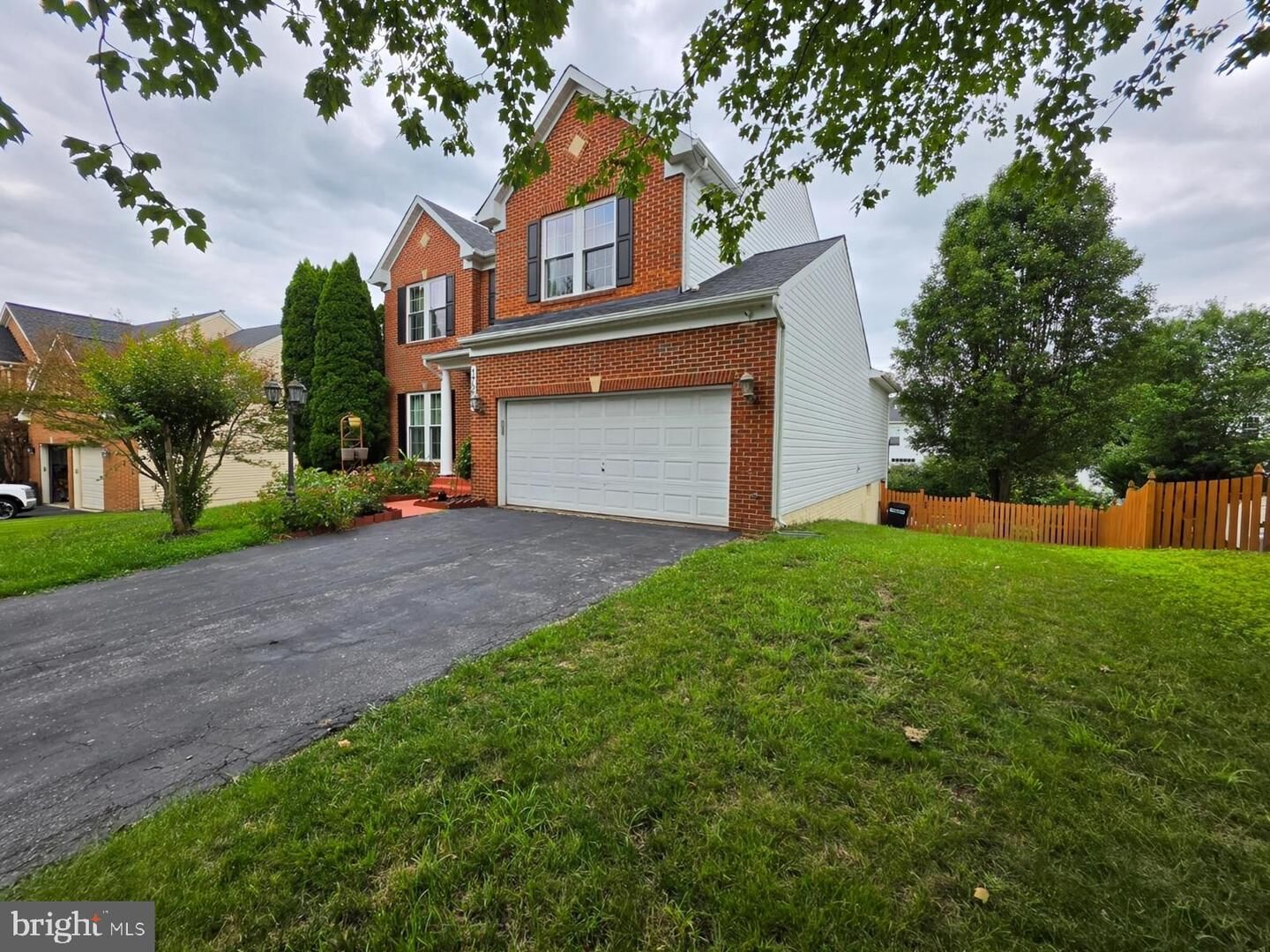 Property Photo: 17204 Sumac Court MD 20874