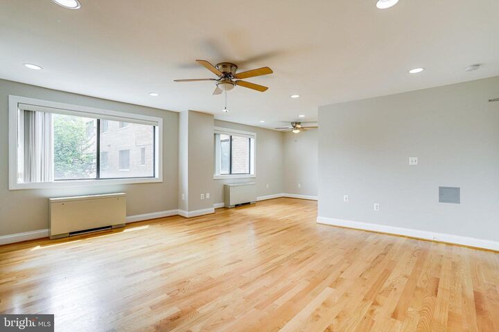 Property Photo:  3515 Washington Boulevard 210  VA 22201 