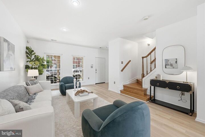 Property Photo:  616 Parkside Place NE  DC 20019 
