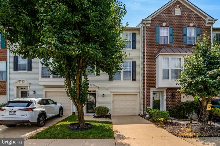 Property Photo:  7837 Dogue Indian Circle  VA 22079 