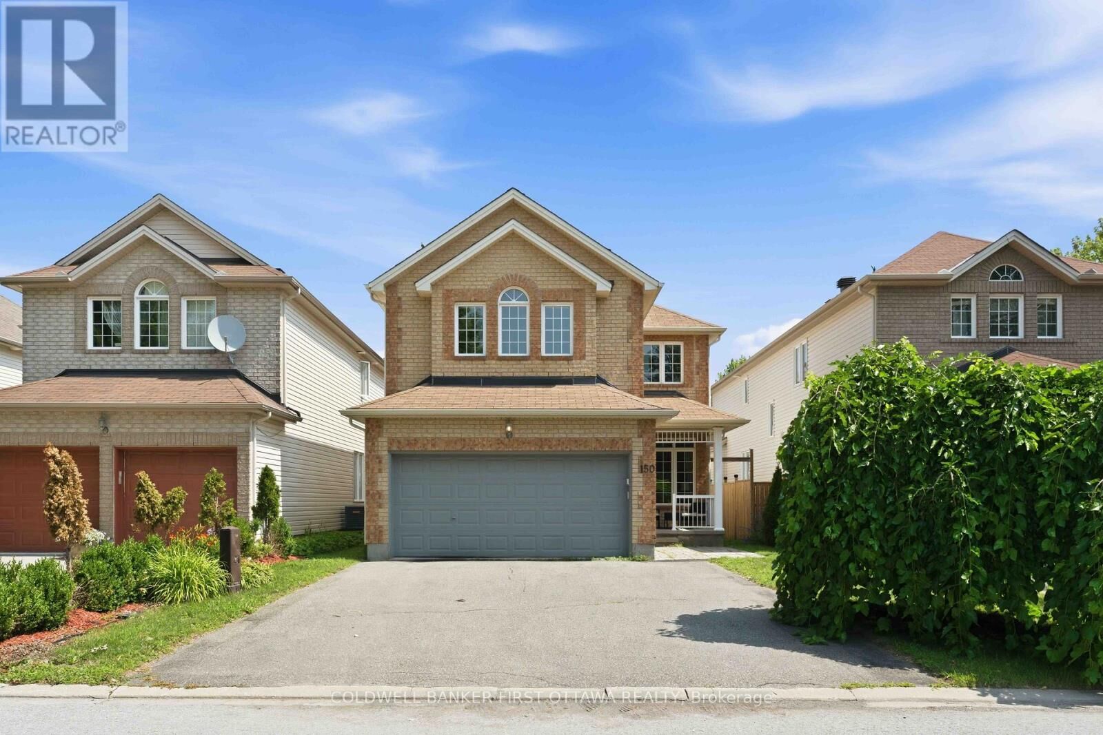 Property Photo: 150 Strathcarron Crescent ON K2K 0C8