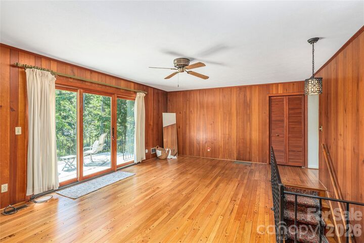 Property Photo:  38 Forest View Drive  NC 28804 