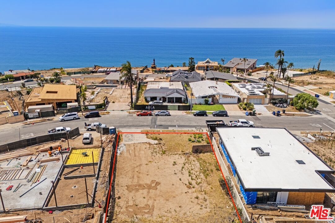 Property Photo:  18439 Wakecrest Dr  CA 90265 