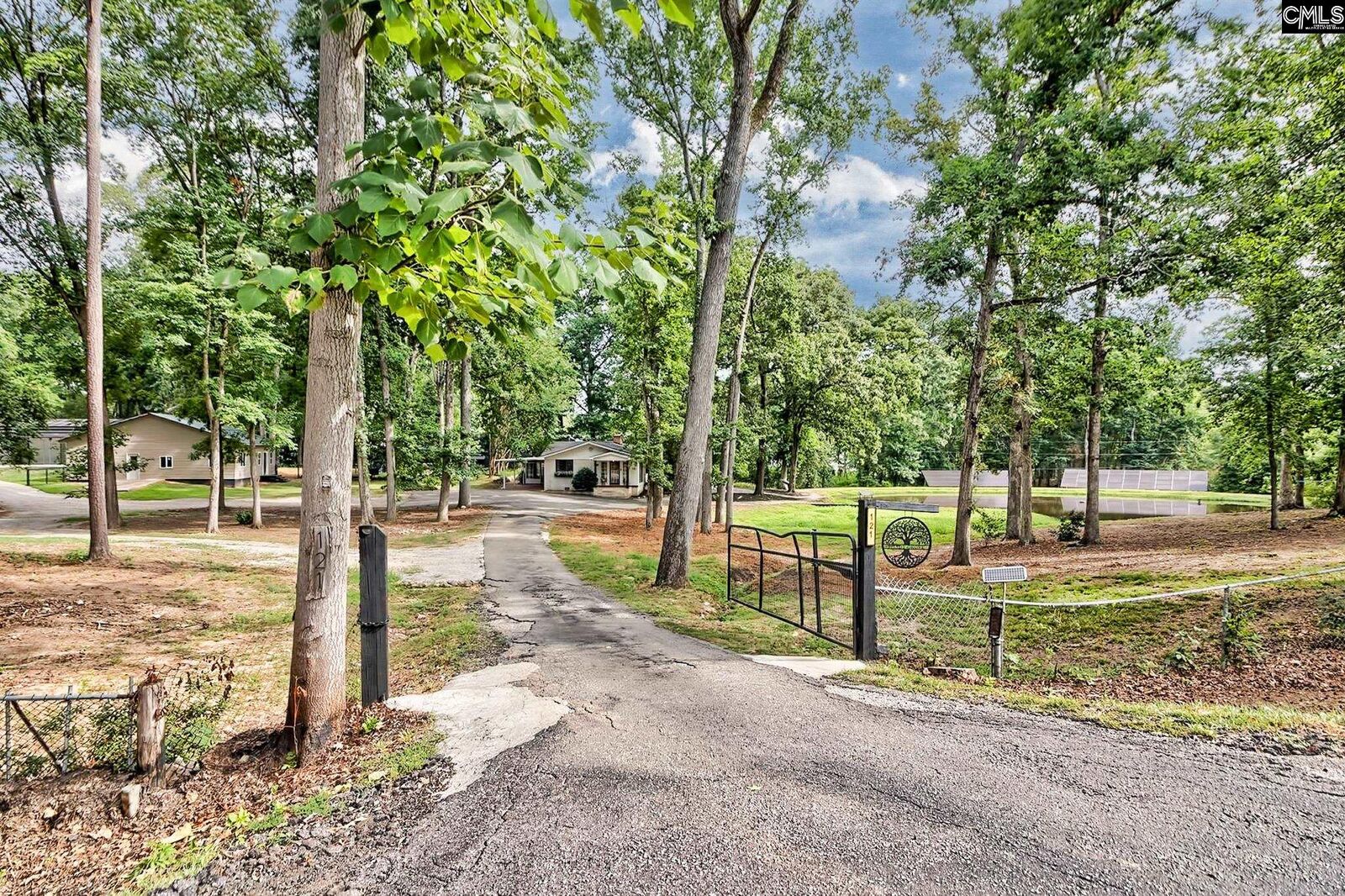 Property Photo:  121 Knoll Wood  SC 29072 