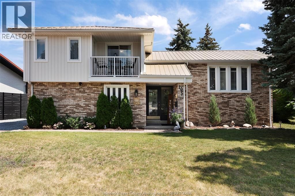 Property Photo:  165 South Riverview Street  ON N9V 3R3 