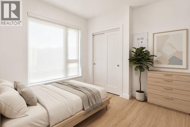 Property Photo: 1380 Pridham Avenue 310 BC V1Y 6B5