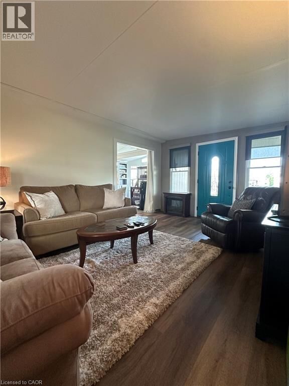Property Photo:  2325 Victoria Avenue 223  ON L0S 1C0 
