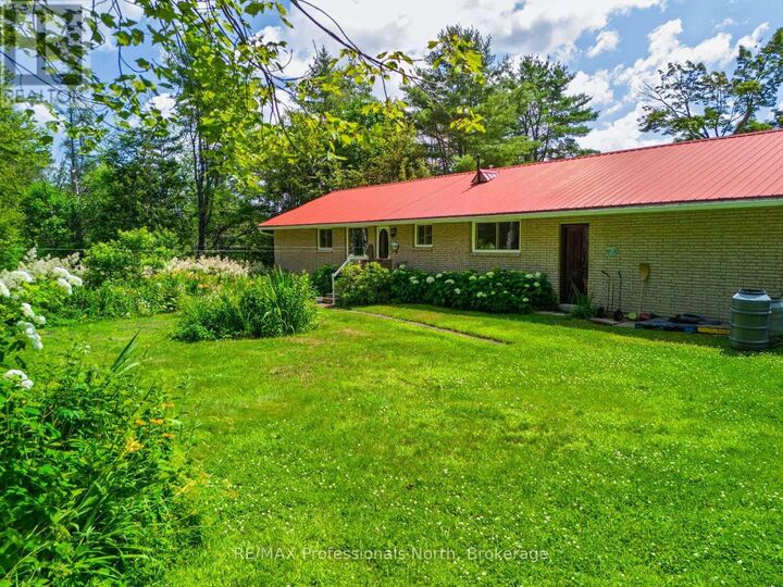 Property Photo:  2501 Muskoka Road 117 Highway  ON P0B 1A0 