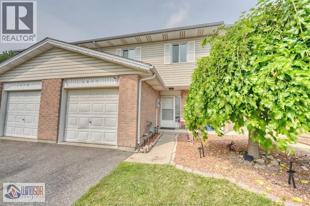 Property Photo:  1277 Cardinal Crescent  ON N8N 4V1 