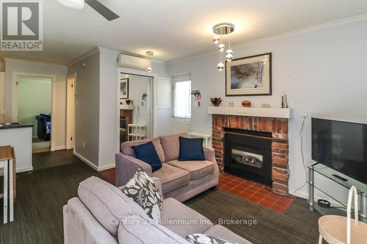 Photo de la propriété: 15 Dawson Drive 6 ON L9Y 5B4