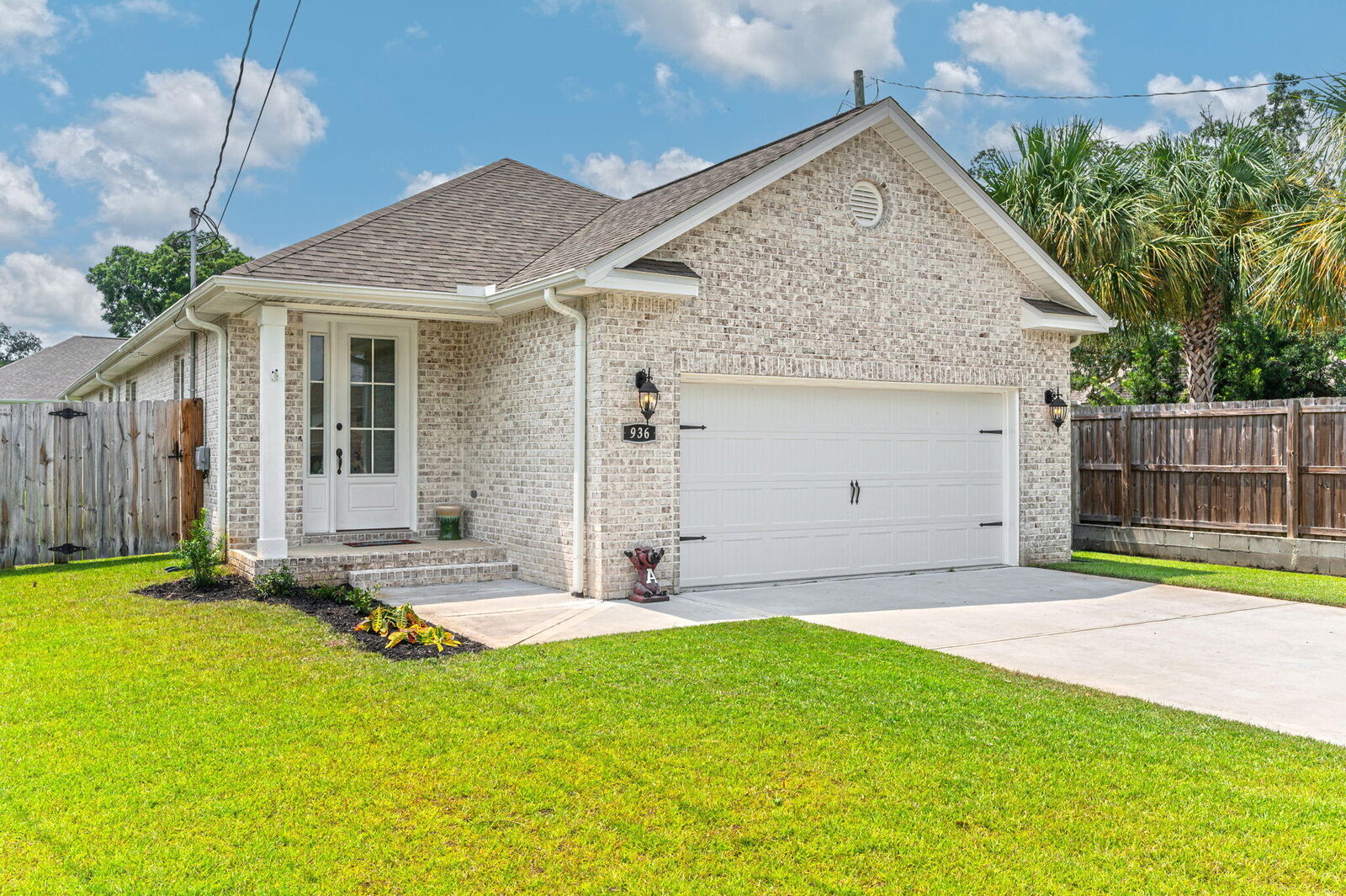 Property Photo: 936 Harrelson Drive FL 32547