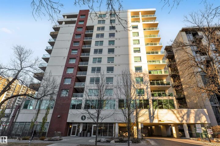Property Photo: 10055 118 Street NW 807 AB T5K 0C1