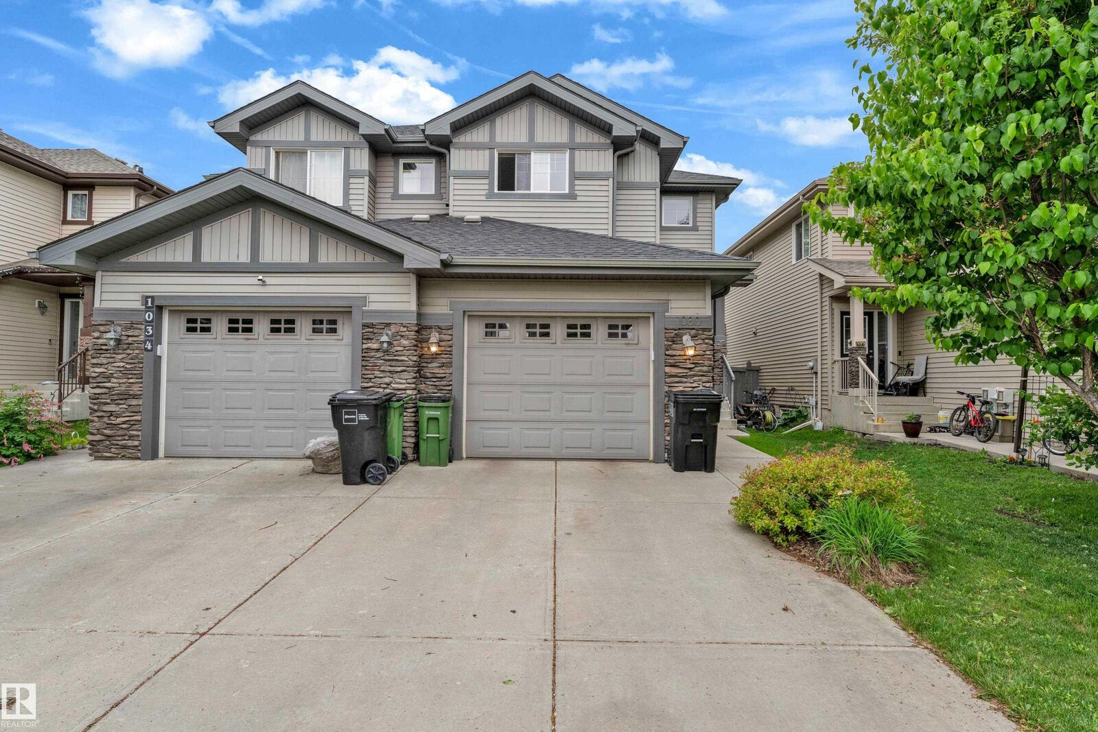 Property Photo:  1030 177A Street NW  AB T6W 2A1 