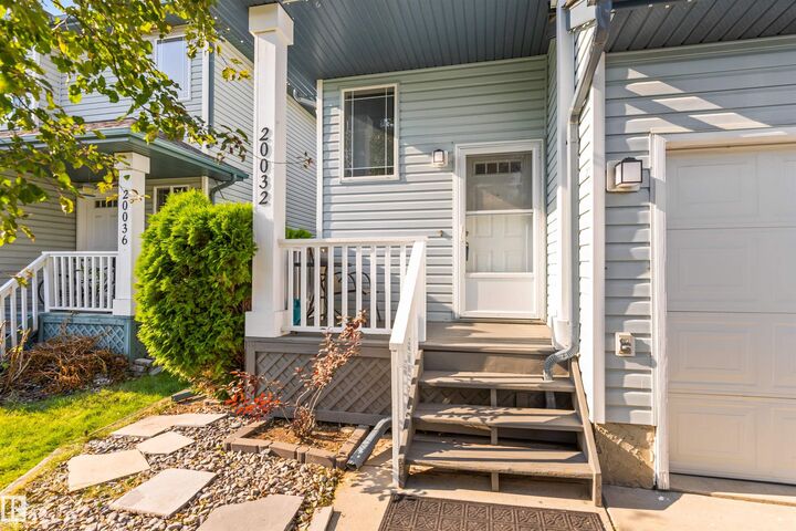 Property Photo: 20032 53A Avenue NW AB T6M 2W4