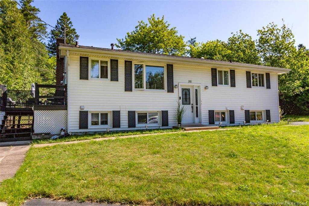 Property Photo: 35 Parkdale Avenue NB E2E 3P1