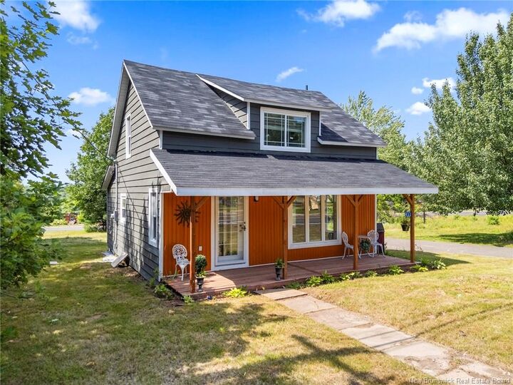 433 Pleasant Drive — photo 1