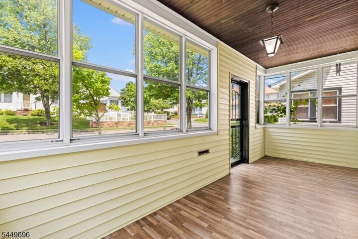Property Photo:  4 James Ct  NJ 07052 
