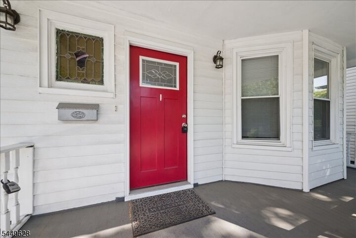 Property Photo:  227 Waverly Pl  NJ 07079 