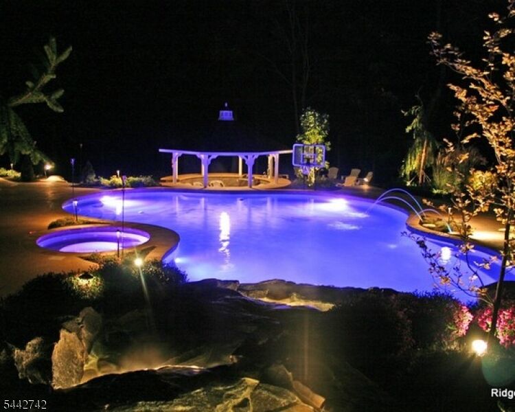 Property Photo: 14 Menlo Dr NJ 08889