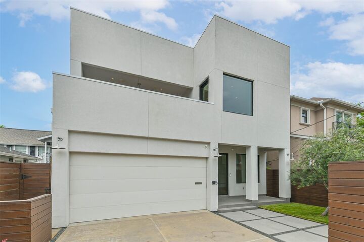 Property Photo: 815 Alexander Street TX 77007